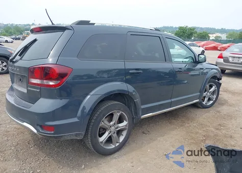 2017 Dodge Journey Crossroad Plus z USA, uszkodzony, nr VIN 3C4PDCGG1HT599089